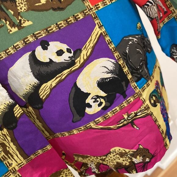 Vintage Womens Top Silk Medium Animal Lover Womens Button down 90s Shirt Medium - Picture 10 of 17